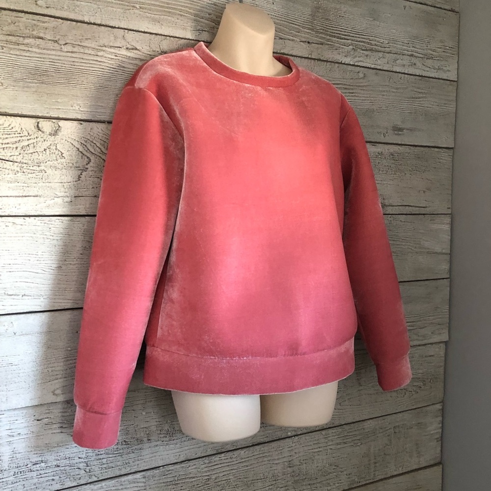 Glamorous Pink Fuzzy Scuba Thick Sweatshirt Size Small NWT